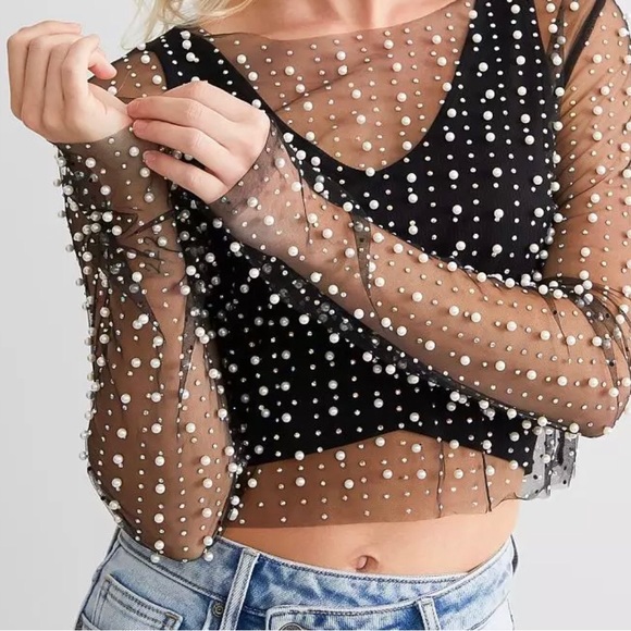 Sheer Mesh Pearl Top - Picture 3 of 6